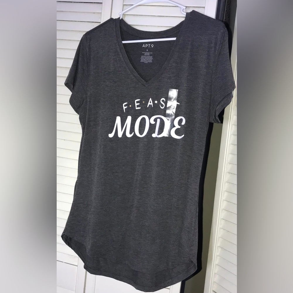 'FEAST Mode' Thanksgiving T-Shirt